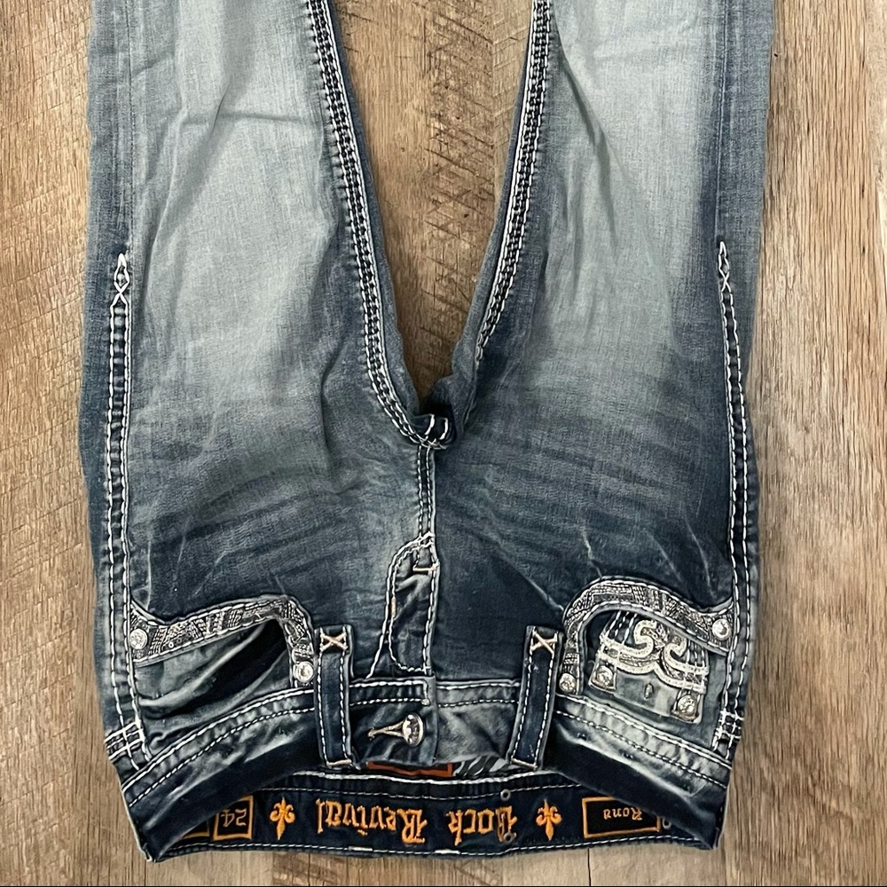 Light blue skinny jeans